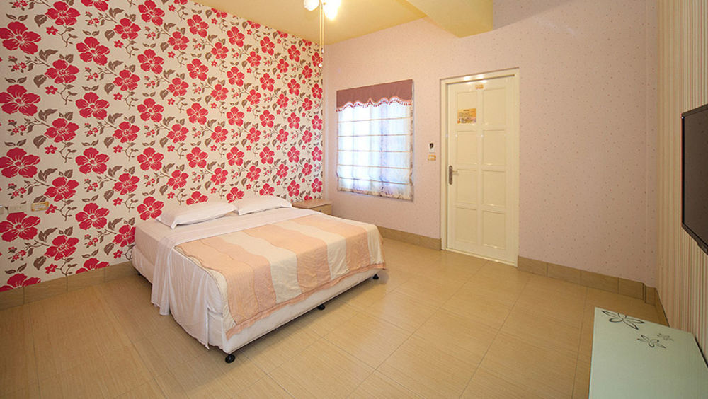 Bed and Breakfast Family Pottery Heng-ch'un Exterior foto